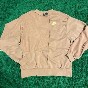 Nike brown crewneck